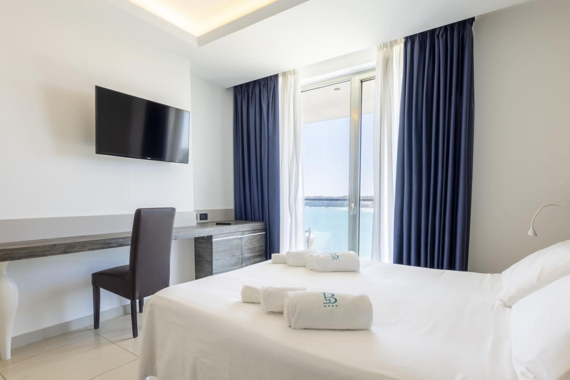 Hotel Belvedere Torre dell'Orso Εξωτερικό φωτογραφία